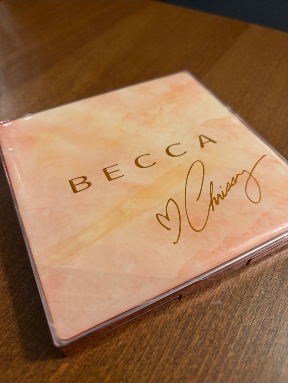 BECCA Chrissy Metallic Rose Gold Compact Glow Palette - Picture 2 of 4
